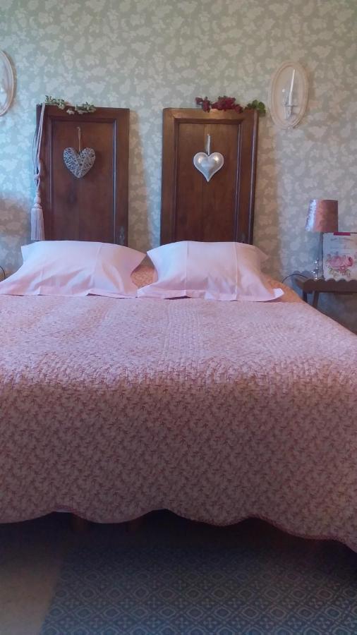 Chambre De Rose - Le Refuge Des Parachutistes - En Bordure Du Marais Neuville-au-Plain Exteriör bild